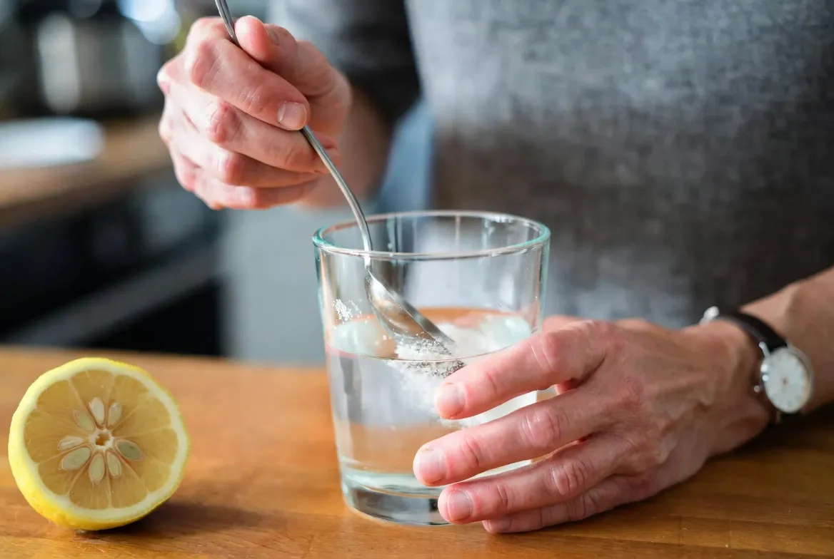 Preparing the baking soda recipe — the morning method
